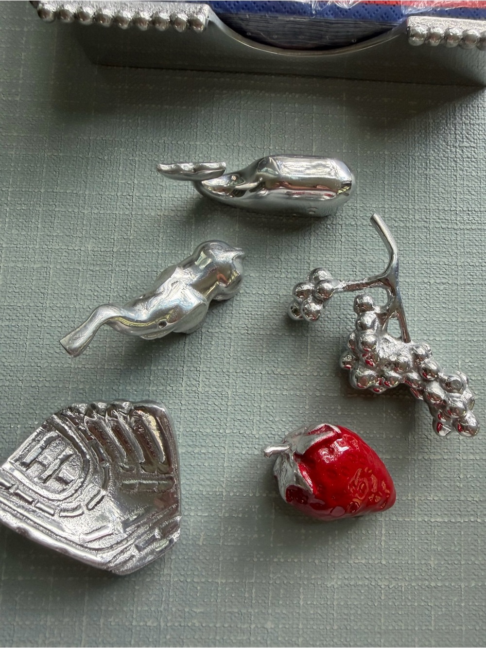 Mariposa Patriotic Luncheon Napkin Holder - Picture 7 of 7